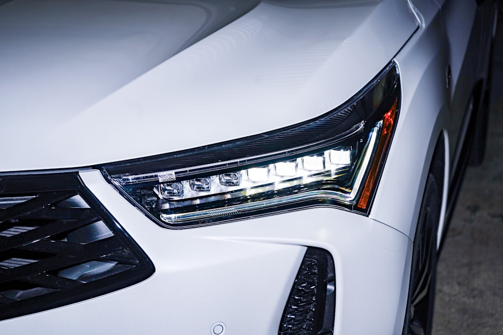 Thumbnail: 2025 Acura RDX - 19