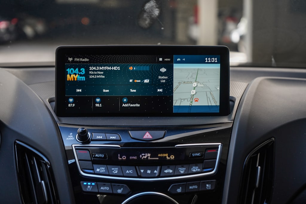 Thumbnail: 2025 Acura RDX - 13