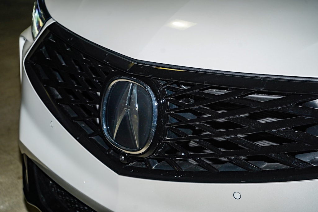 Thumbnail: 2025 Acura RDX - 6