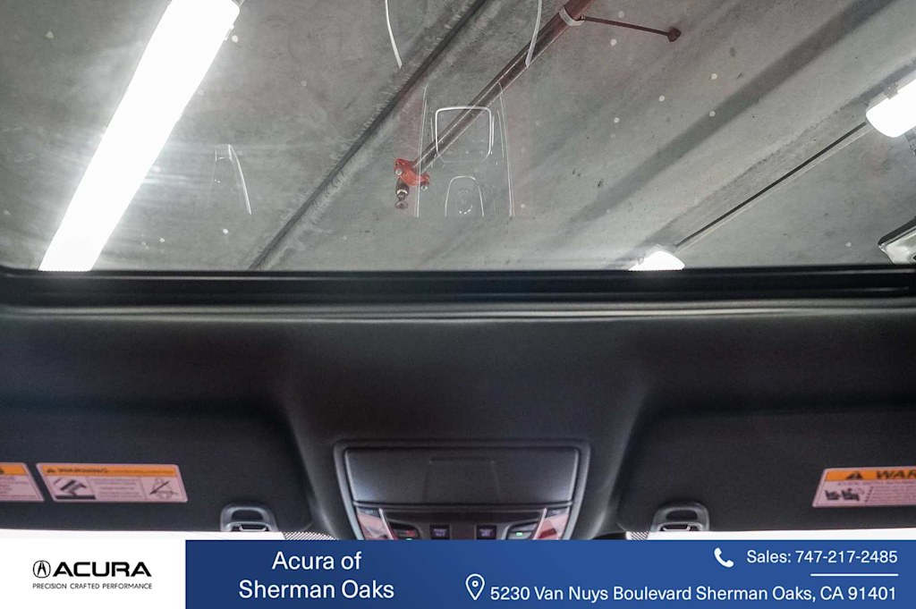 Thumbnail: 2025 Acura RDX - 25