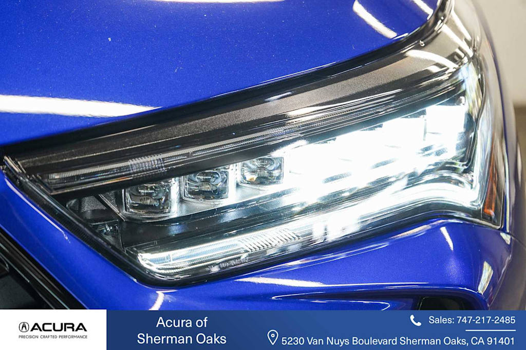 Thumbnail: 2025 Acura RDX - 21