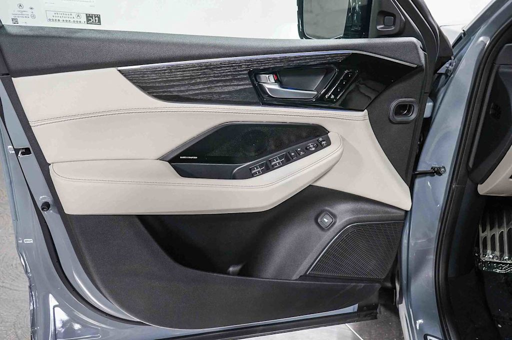 Thumbnail: 2026 Acura MDX - 20