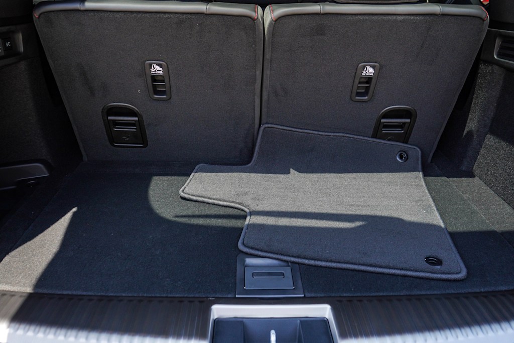 Thumbnail: 2026 Acura MDX - 16