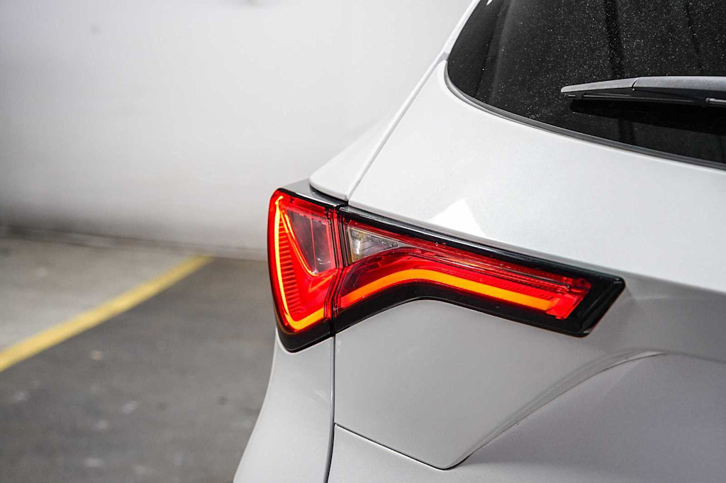 Thumbnail: 2024 Acura MDX - 23
