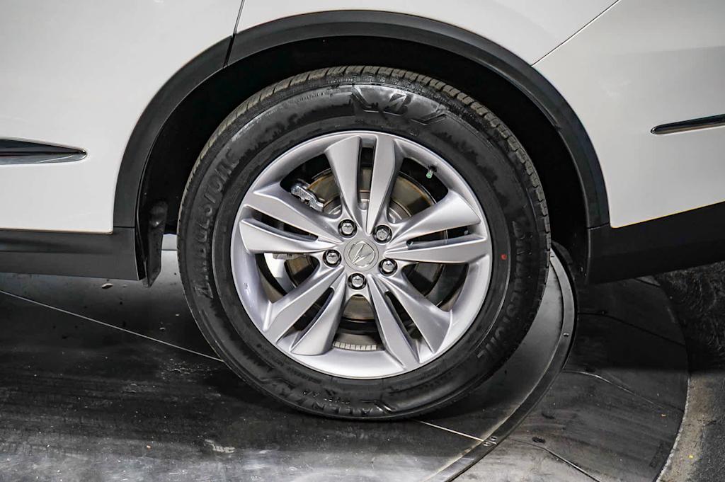 Thumbnail: 2023 Acura MDX - 21