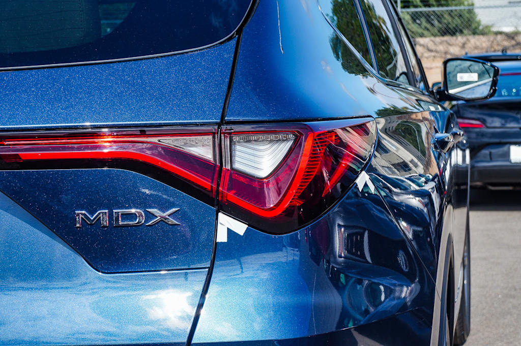 Thumbnail: 2025 Acura MDX - 22