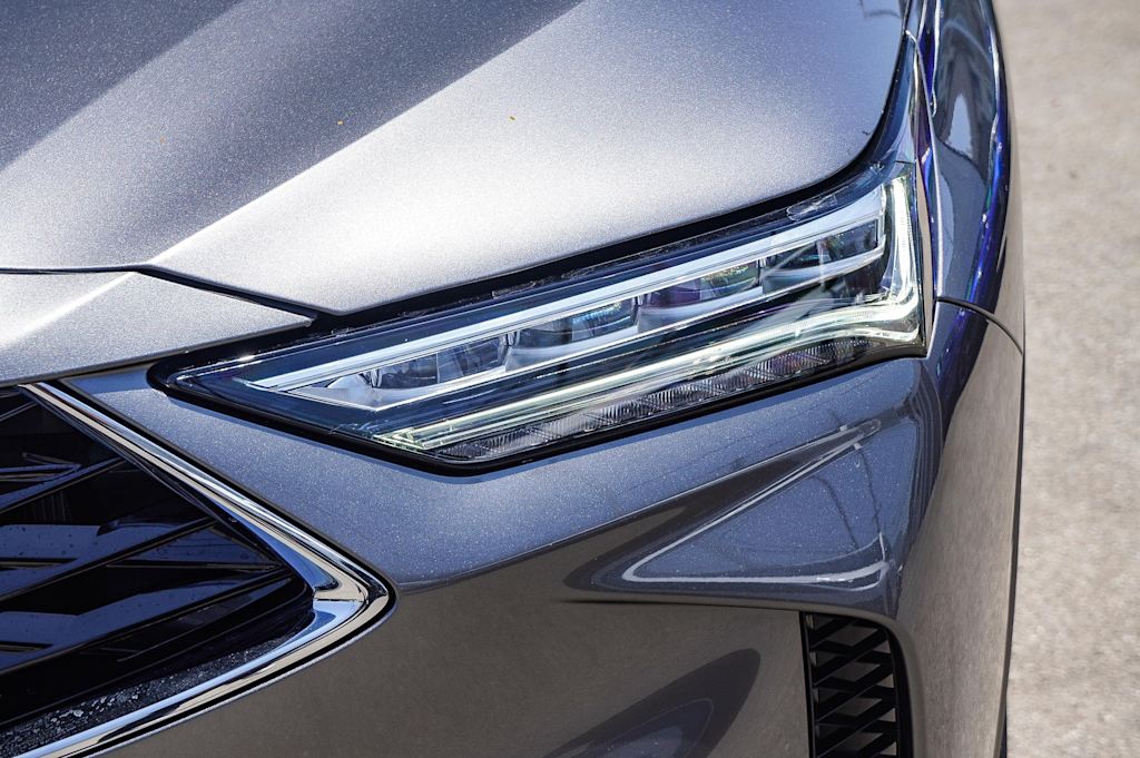 Thumbnail: 2025 Acura MDX - 19