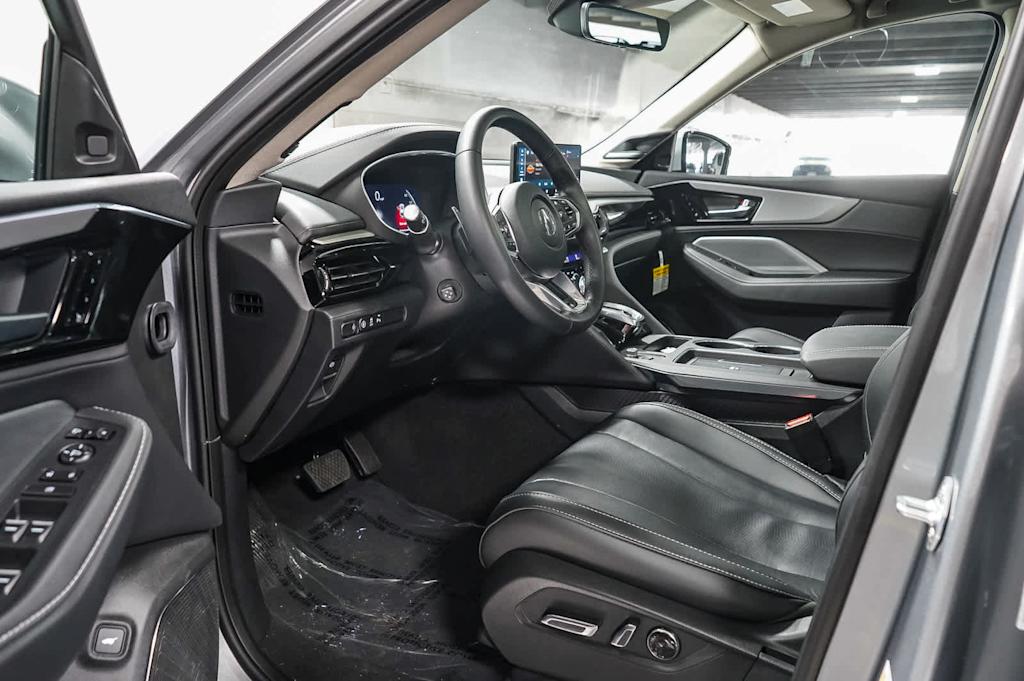 Thumbnail: 2025 Acura MDX - 10