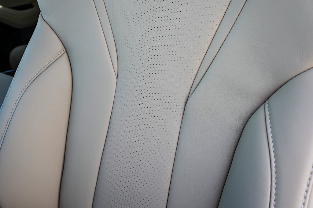 Thumbnail: 2025 Acura MDX - 31