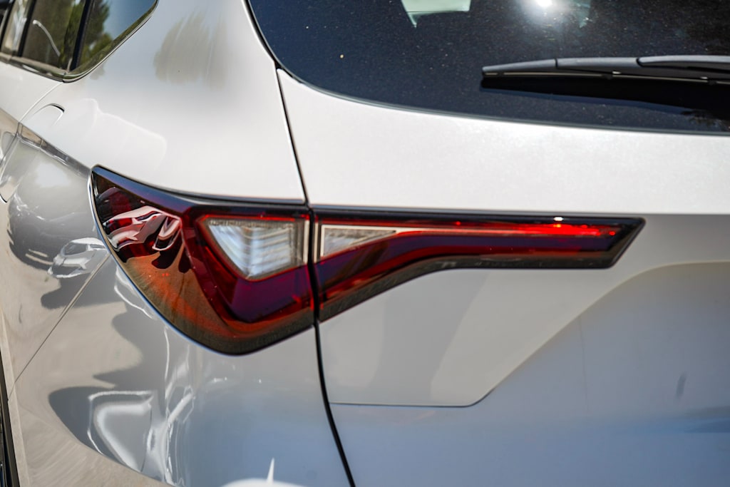 Thumbnail: 2025 Acura MDX - 18