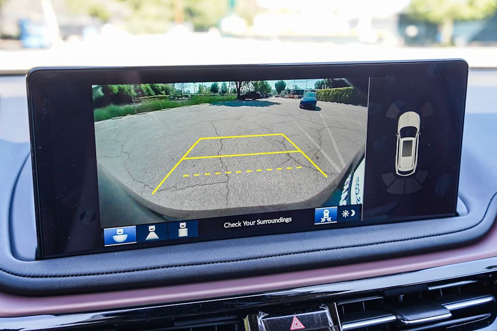 Thumbnail: 2025 Acura MDX - 30