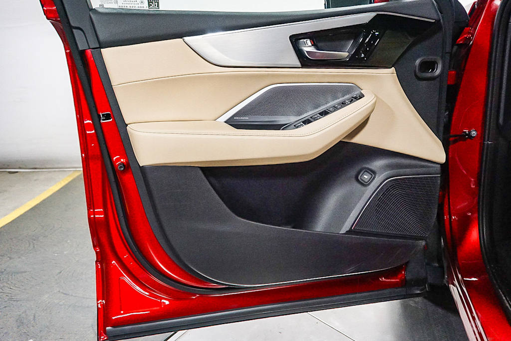 Thumbnail: 2025 Acura MDX - 26