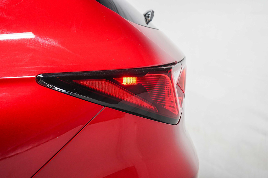 Thumbnail: 2025 Acura MDX - 22