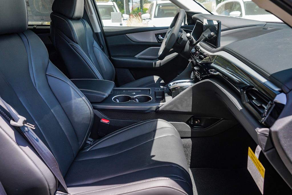 Thumbnail: 2025 Acura MDX - 9