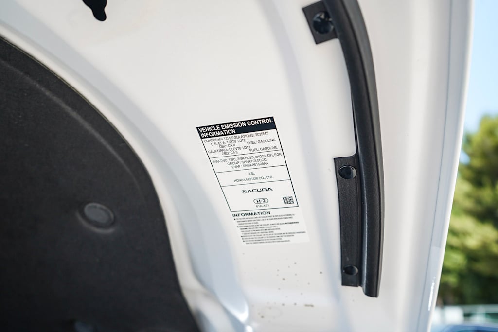 Thumbnail: 2025 Acura MDX - 16