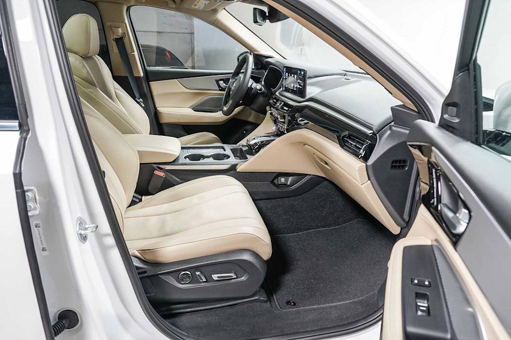 Thumbnail: 2025 Acura MDX - 10