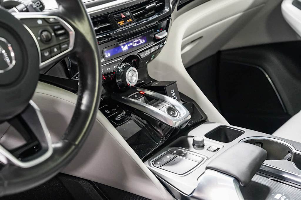 Thumbnail: 2024 Acura MDX - 16