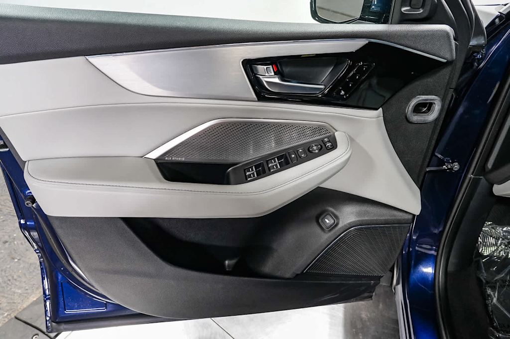 Thumbnail: 2024 Acura MDX - 27