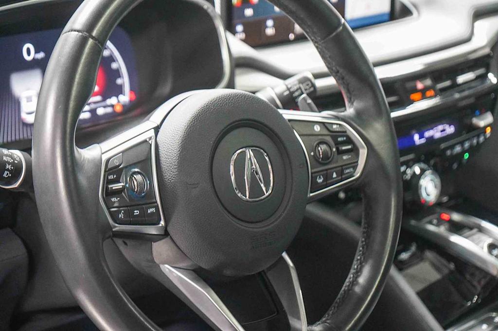 Thumbnail: 2023 Acura MDX - 13