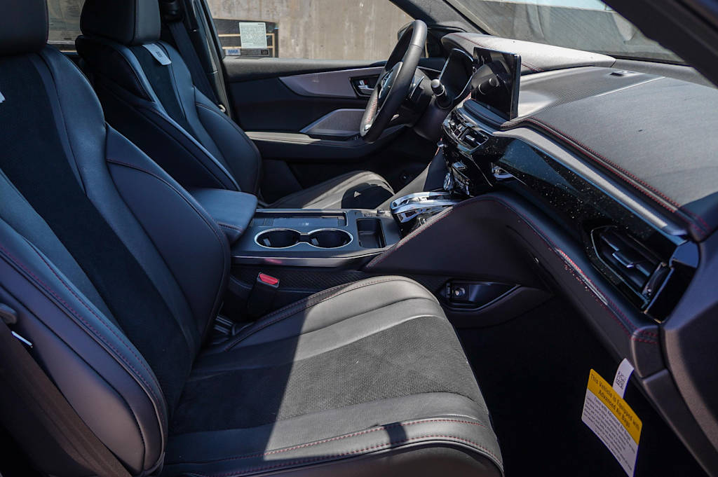 Thumbnail: 2026 Acura MDX - 9
