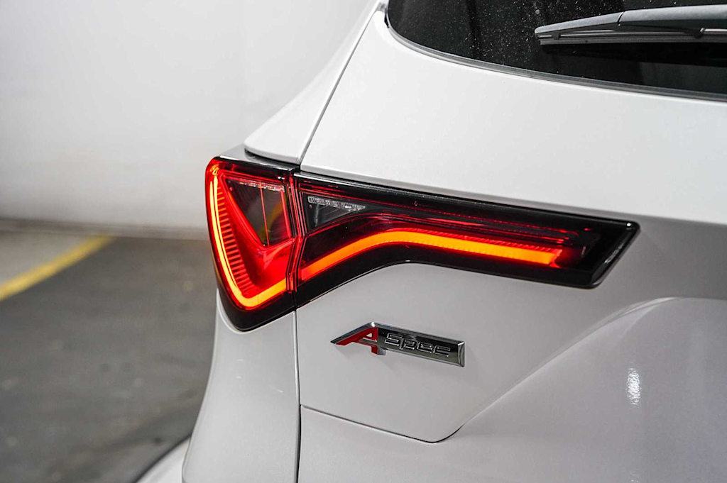 Thumbnail: 2025 Acura MDX - 22