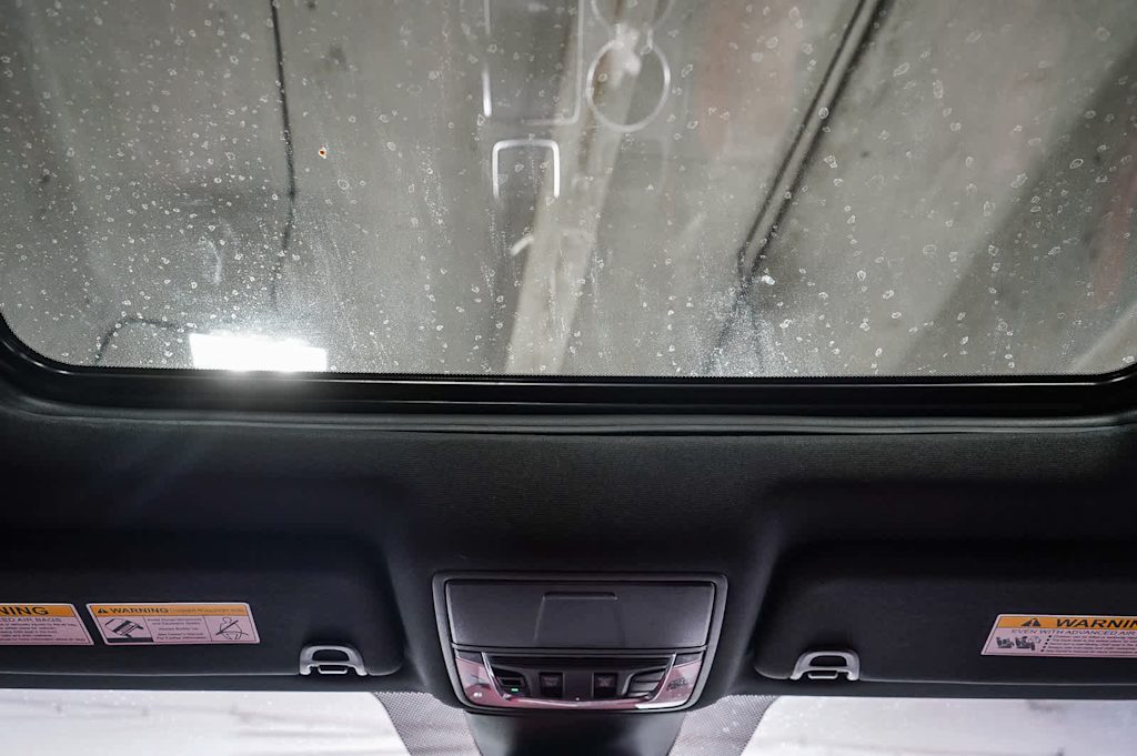 Thumbnail: 2023 Acura MDX - 25