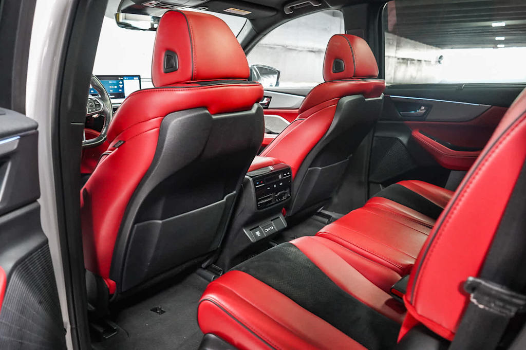 Thumbnail: 2023 Acura MDX - 12