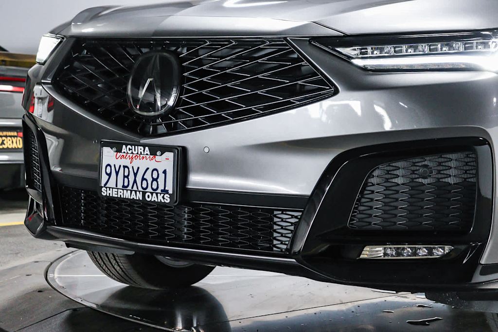 Thumbnail: 2026 Acura MDX - 22