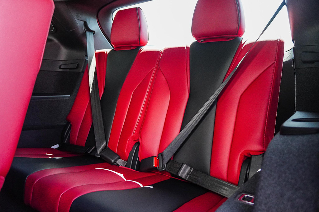 Thumbnail: 2026 Acura MDX - 26