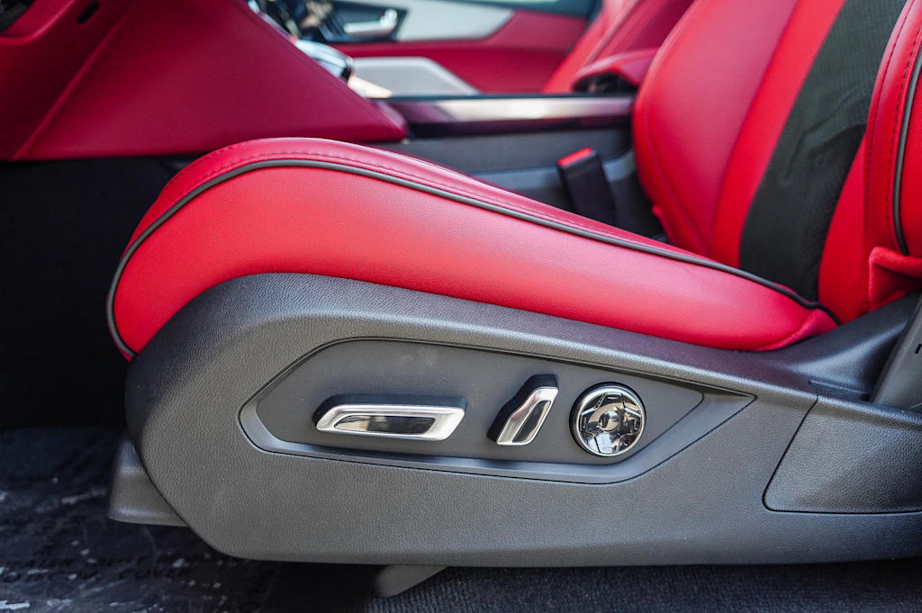 Thumbnail: 2026 Acura MDX - 26