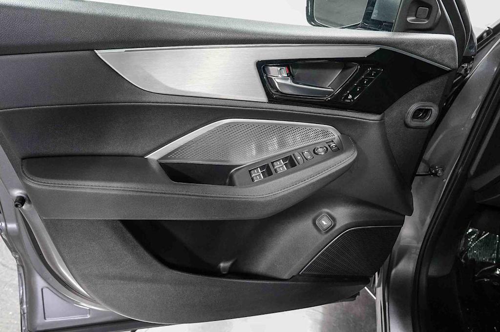 Thumbnail: 2024 Acura MDX - 27