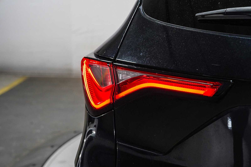 Thumbnail: 2024 Acura MDX - 24