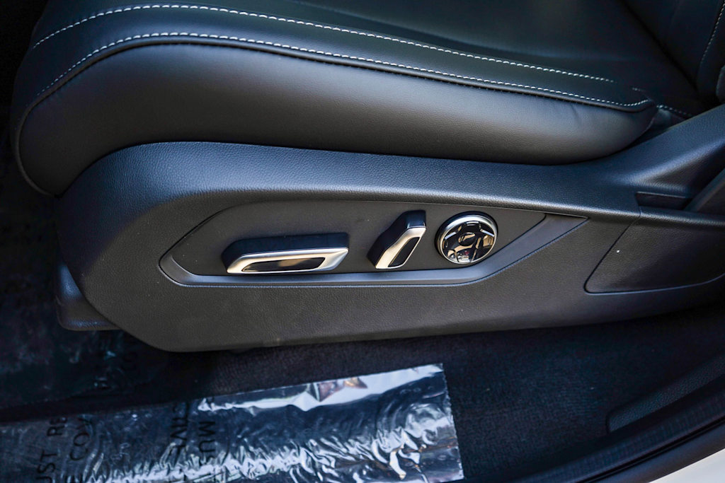 Thumbnail: 2025 Acura MDX - 27