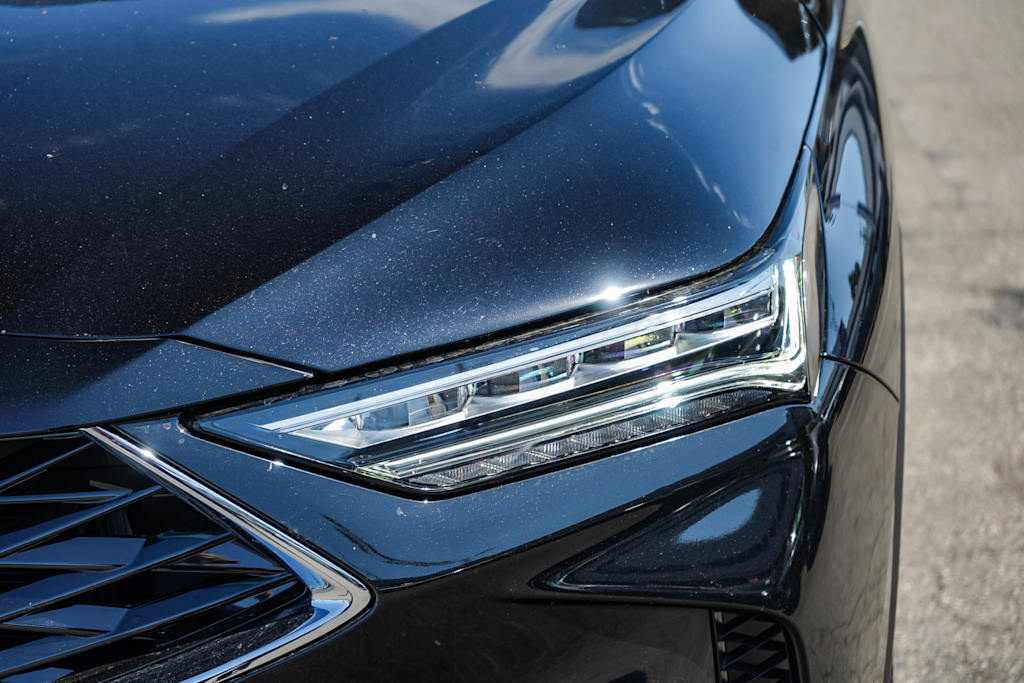 Thumbnail: 2025 Acura MDX - 18