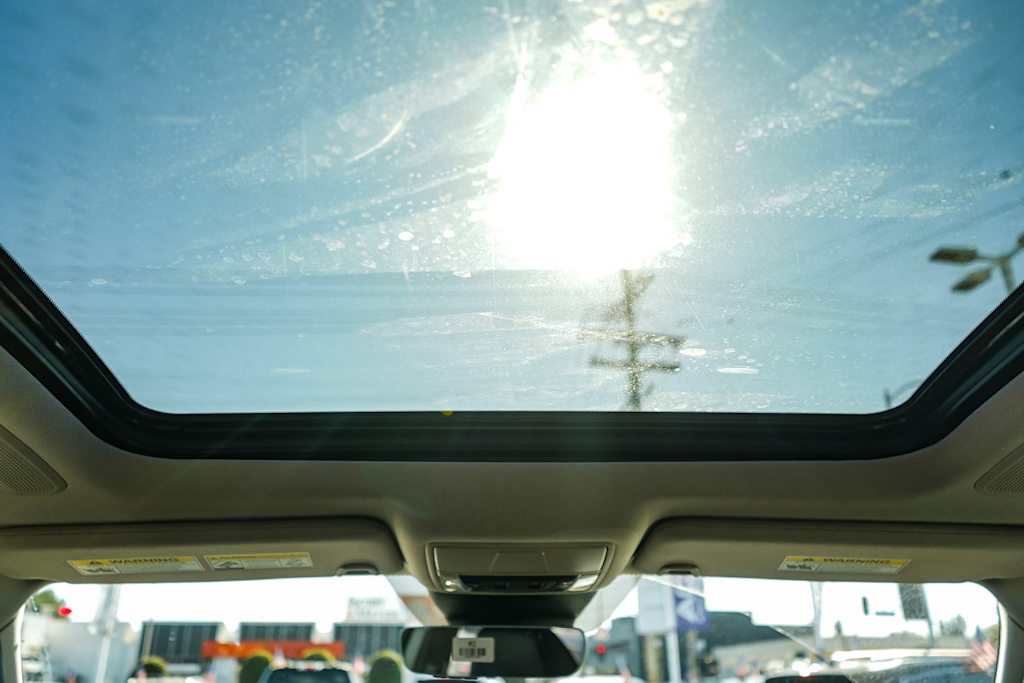 Thumbnail: 2025 Acura MDX - 24