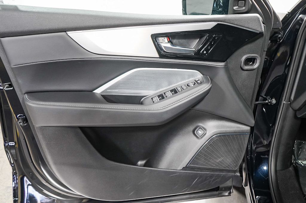 Thumbnail: 2025 Acura MDX - 27