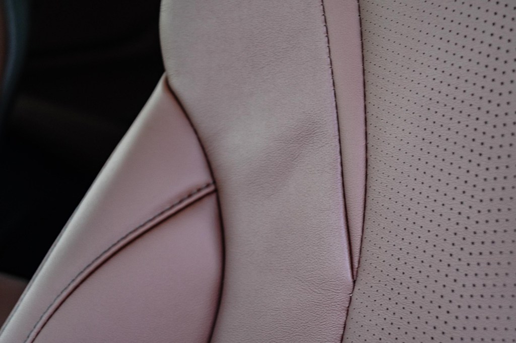 Thumbnail: 2025 Acura MDX - 30