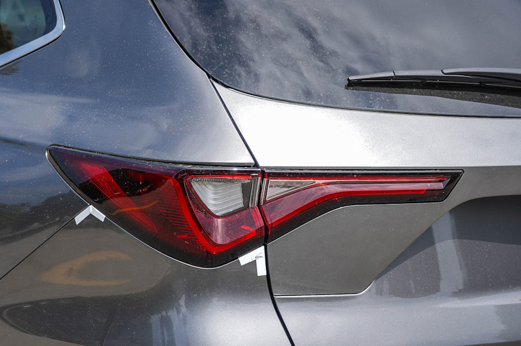 Thumbnail: 2025 Acura MDX - 19