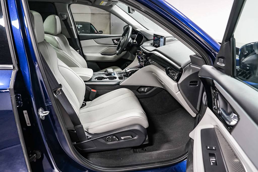 Thumbnail: 2024 Acura MDX - 10