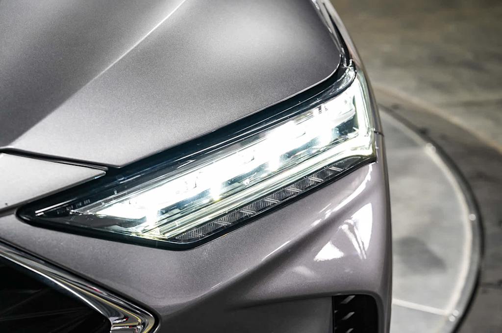 Thumbnail: 2025 Acura MDX - 21