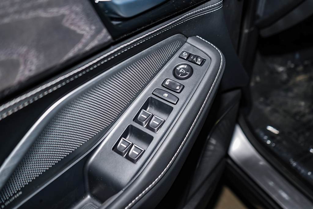 Thumbnail: 2025 Acura MDX - 26