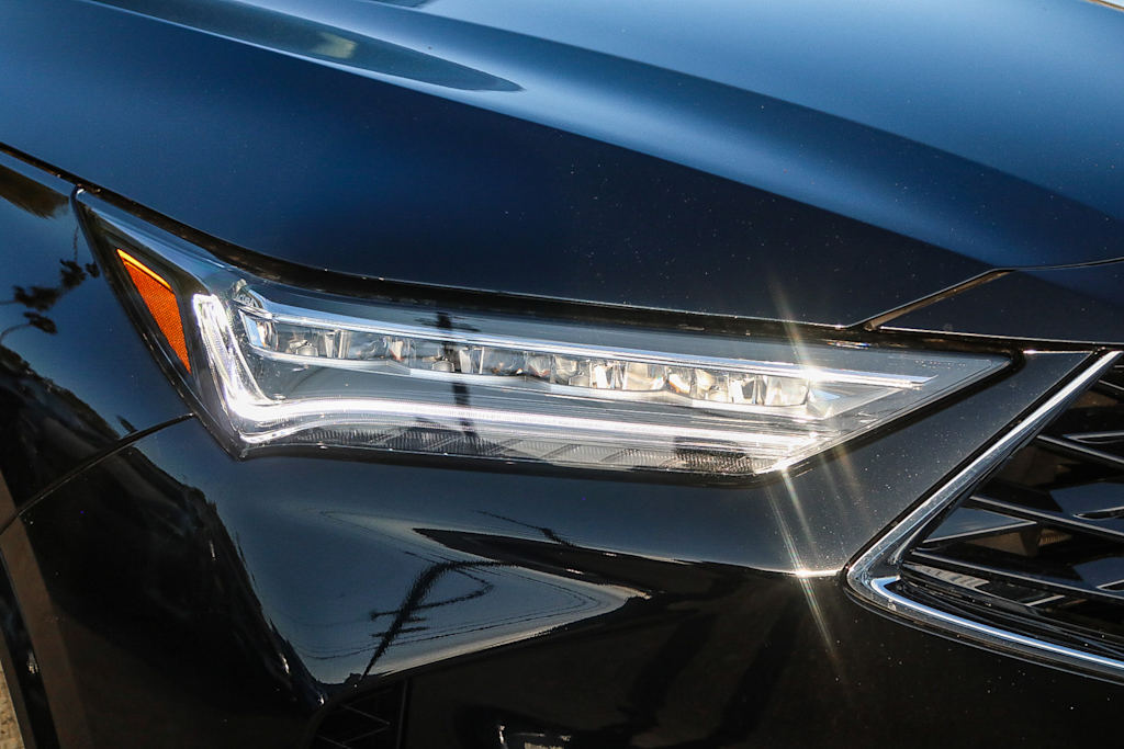 Thumbnail: 2025 Acura MDX - 19