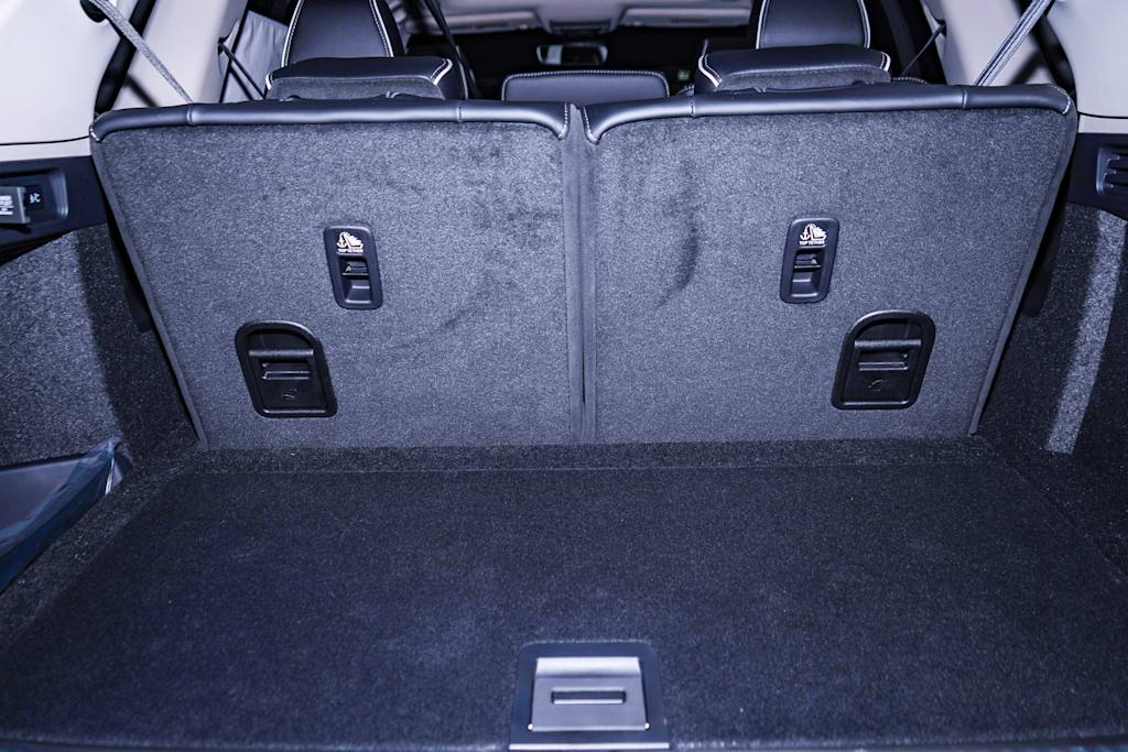 Thumbnail: 2025 Acura MDX - 31