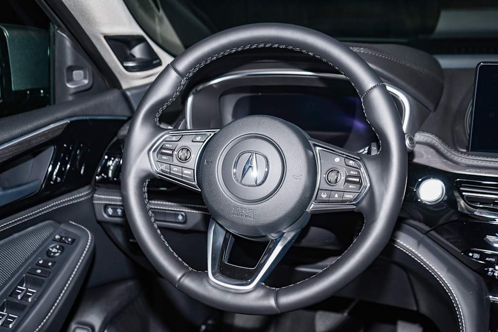 Thumbnail: 2025 Acura MDX - 13