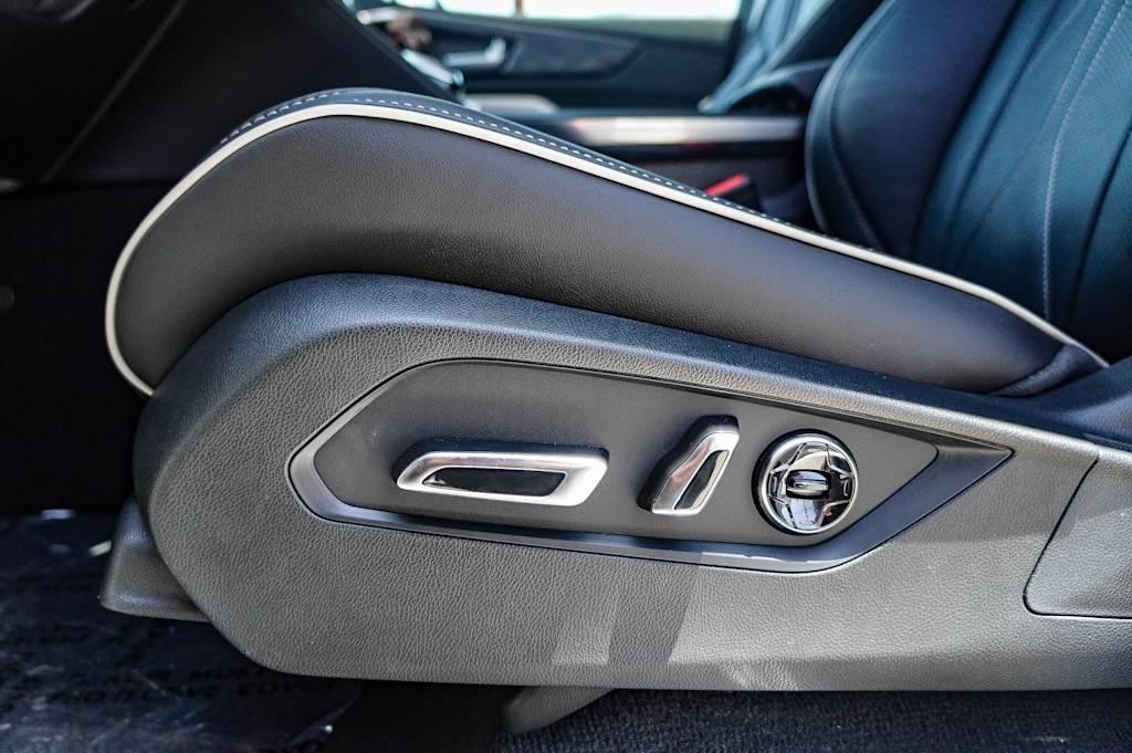 Thumbnail: 2026 Acura MDX - 30