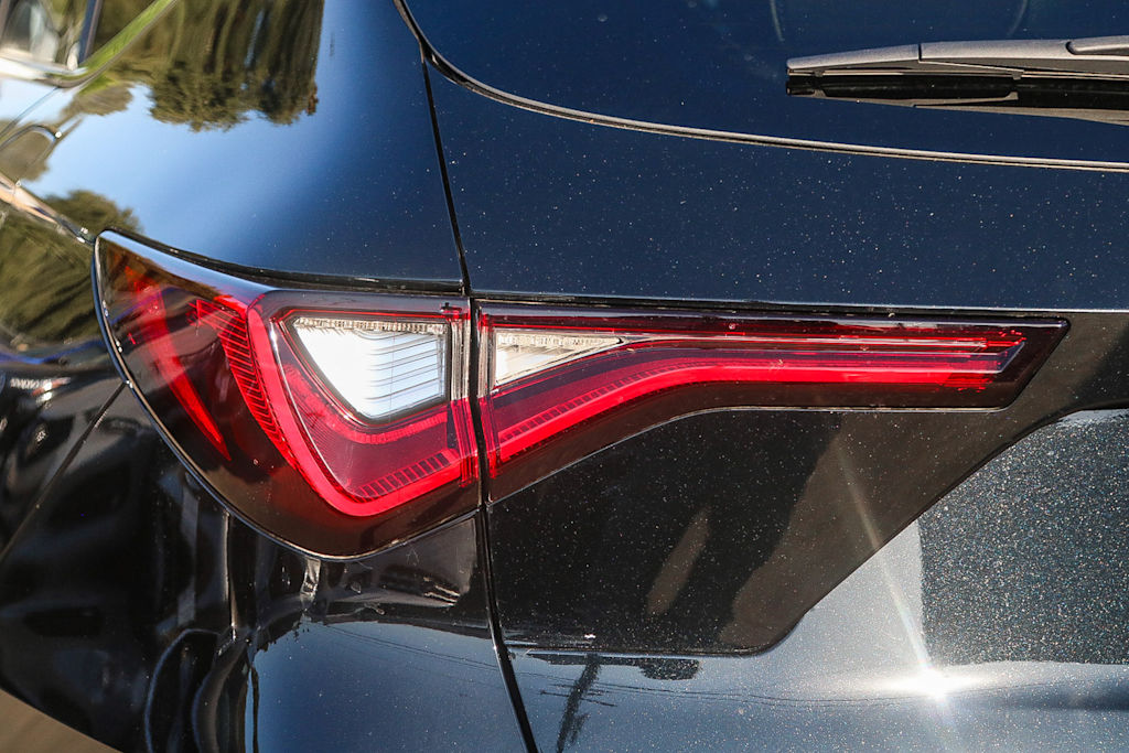 Thumbnail: 2026 Acura MDX - 23