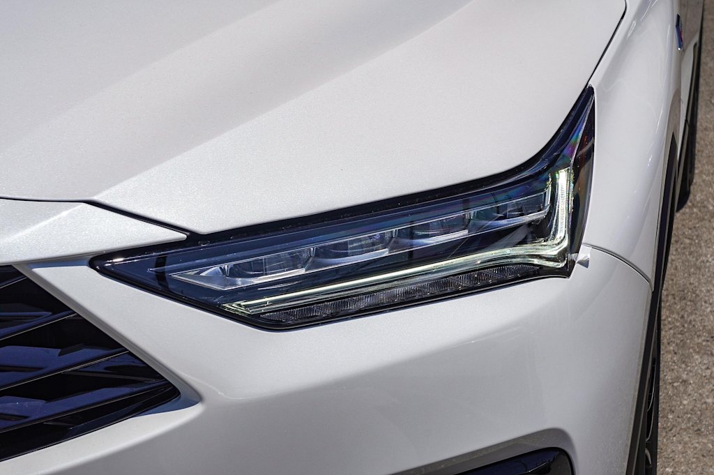 Thumbnail: 2026 Acura MDX - 20