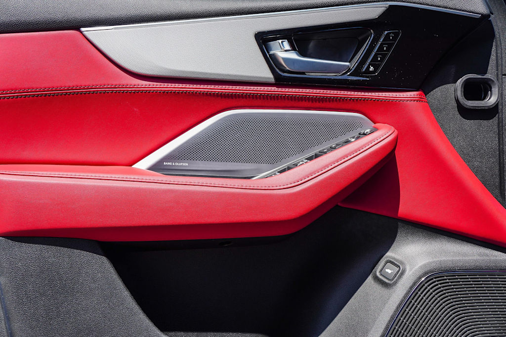 Thumbnail: 2026 Acura MDX - 26