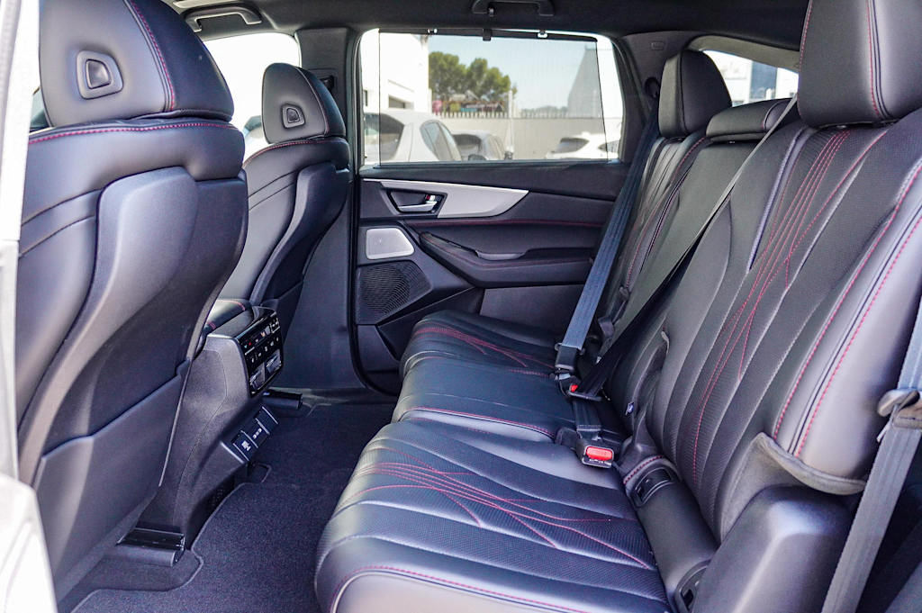 Thumbnail: 2026 Acura MDX - 11