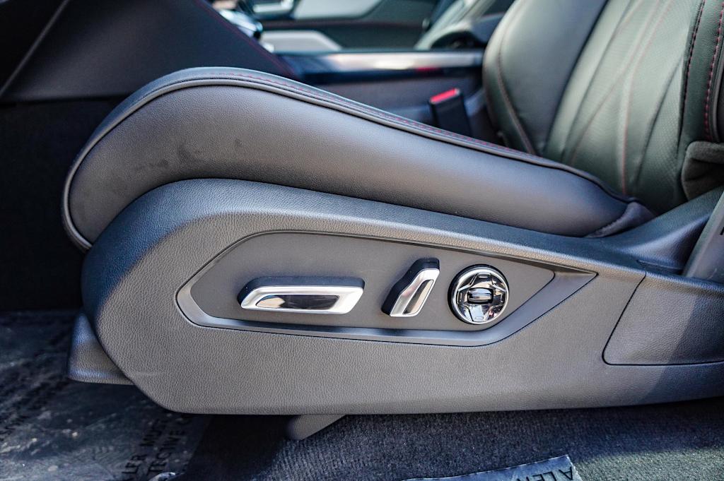 Thumbnail: 2026 Acura MDX - 30